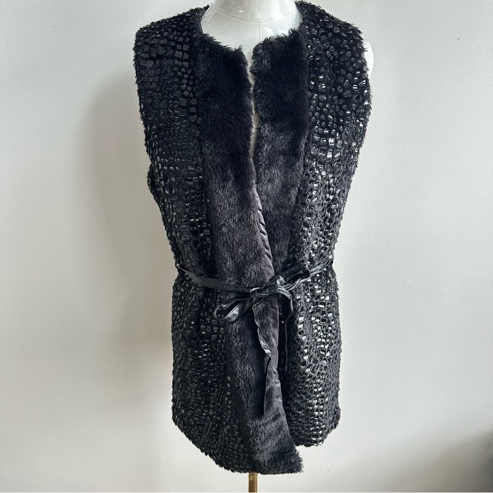 Womens Black Faux Fur Embellished Open Belted Vest Small Mobwife Goth Glam